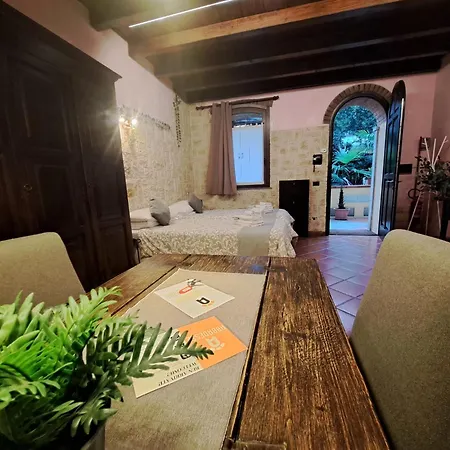 Monolocale Elvira Abbadesse Guest House-3